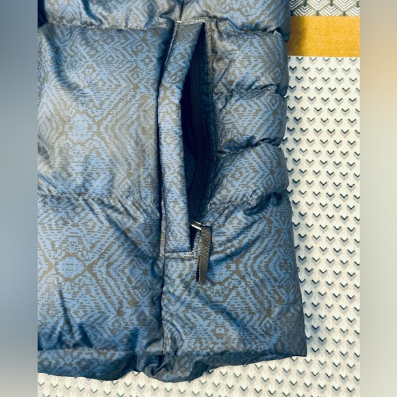 Patagonia Women’s Down With It Vest Size S - Dark blue/Black Pattern - Picture 4 of 14